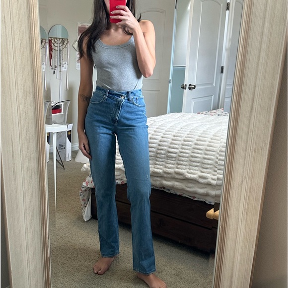 Abercrombie Curve Love Jeans - Picture 2 of 9